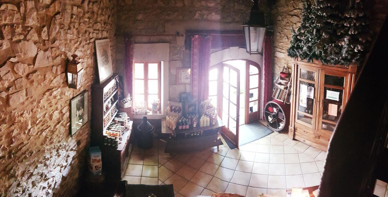 Mas Des Vertes Rives Panzió Châteauneuf-de-Gadagne Kültér fotó